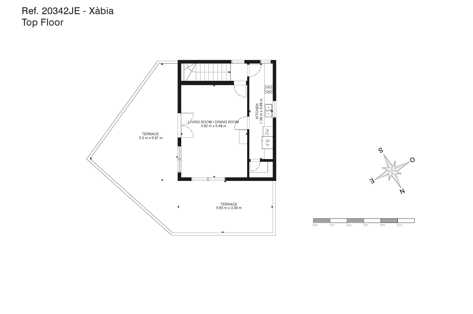 Villa mit Meerblick, 2734 m2 Grundstück und viel Potenzial