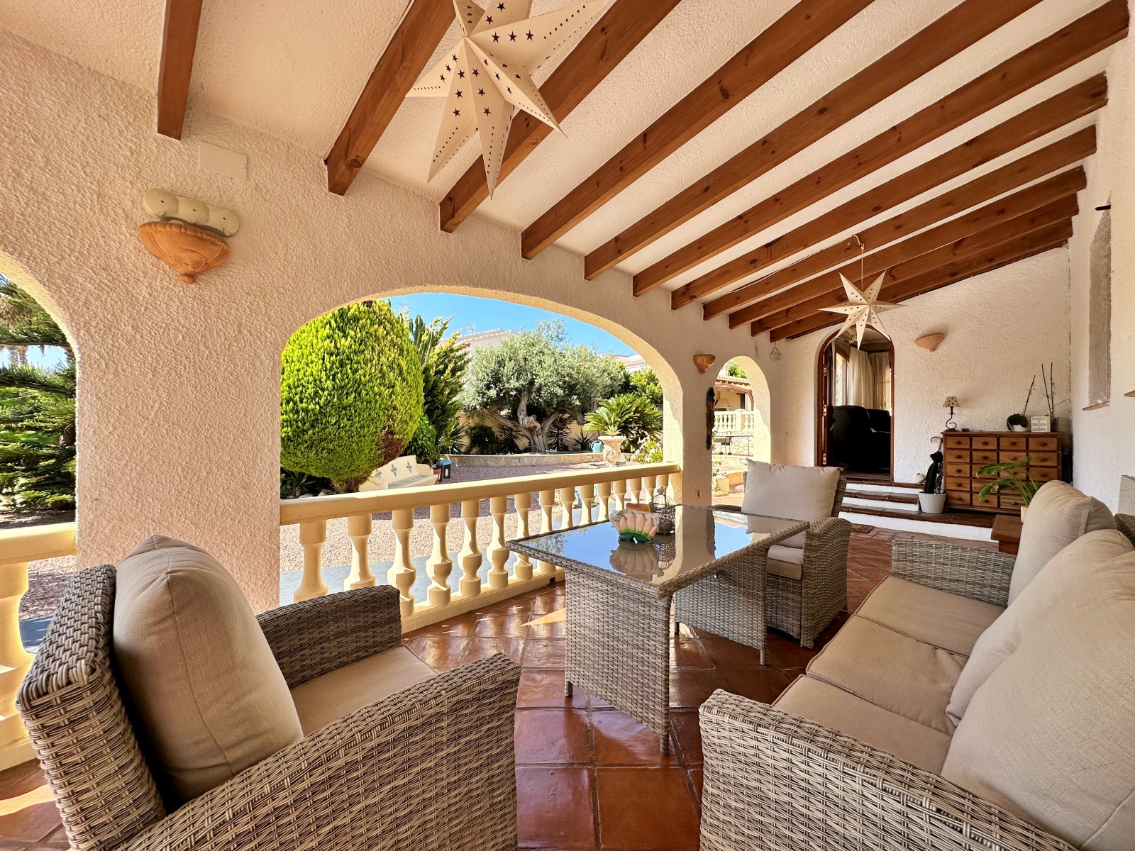 Traditional villa with total privacy